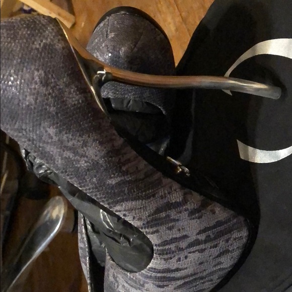 Monika Chiang Pumps - Picture 3 of 3